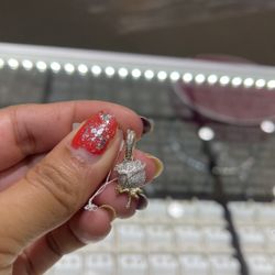 10k Gokd Diamond Pendant ..with Big Diamond 💎 💎💎💎💎