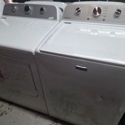 Maytag (4.2 cu.ft.) Capacity Top-load Washer And (7.0 cu.ft.) Vented Electric Dryer Set.