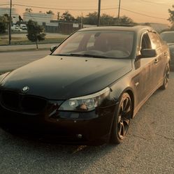 2007 BMW 550i Sedan 4 dr 5 Series 