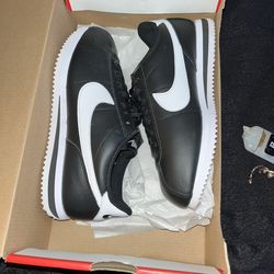 Nike Cortez