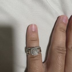 1/2 Carat Diamond Cushion Cut Bridal Set 10K Two Tone Gold Ring