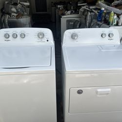 Matching Whirlpool Washer & Dryer Set