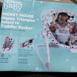 MICKEY MOUSE Happy Triangles Intant to * Toddler Rocker™
