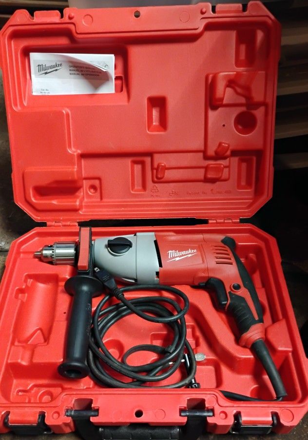 Milwaukee Hammer Drill