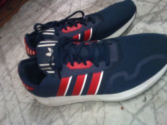 Mens Navy Blue Adidas Running Shoes Worn Once 11.5 