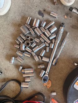 Socket Set with Ratchet Wrench
