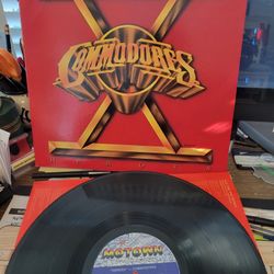 Commodores Heroes LP 