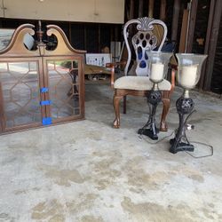 FREE Chair, 2 Lamps, Hutch Top