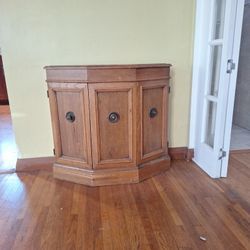 decorative furniture 
