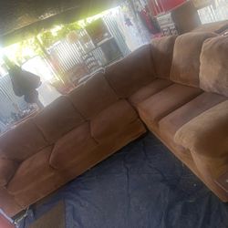 Smoke-free pet free very clean sectional couch we sell them all the time will deliver for an extra fee