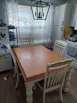 Cottage Retreat by Ashley Furniture Solid Wood Dining Table and 5 chairs & Leaf