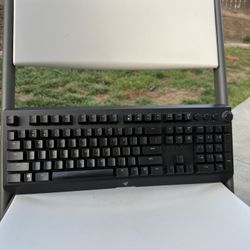 Razer Blackwidow Elite Gaming Keyboard Tactile Clicky 