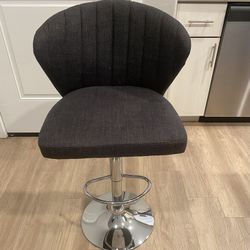 Bar stool adjustable height