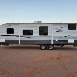 2016 Crossroads Z1 31ft Trailer With Slide Out Bunkhouse Sleeps 10