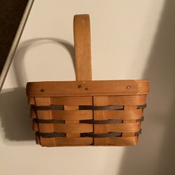 Longaberger Basket Small Thumbnail