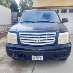 2004 Cadillac Escalade