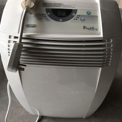Standing AC With Remote