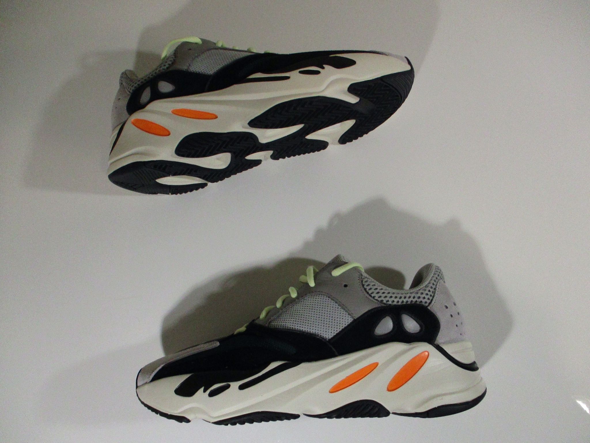 Adidas Yeezy 700 ‘ Wave Runners’ Size 10