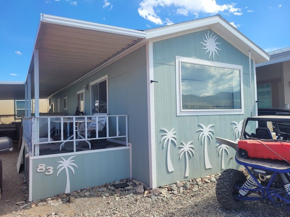 Lake Havasu Palms. Waterfront Mobile Home for Sale in Parker Dam, CA