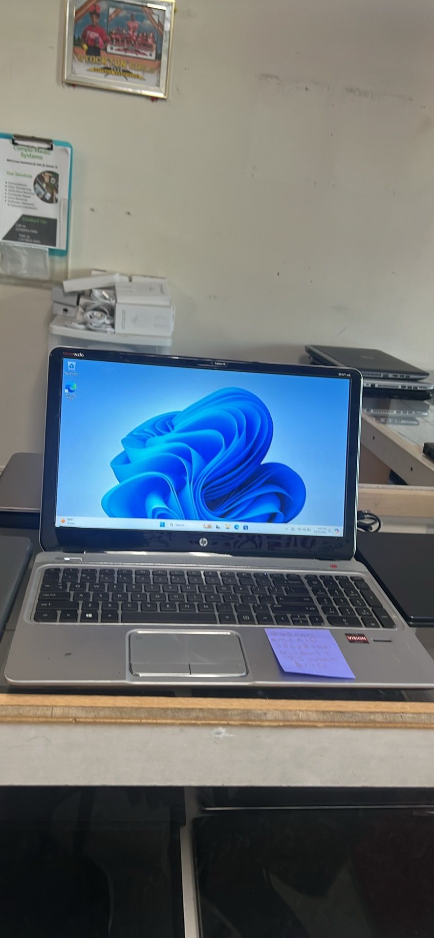 HP Laptop 8 GB RAM 256 GB SSD Windows 11 Pro