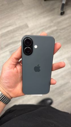 iPhone 17 unlocked