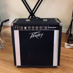 Vintage 1970s Peavey Pacer 100 SS Amp