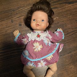 VINTAGE Fisher Price doll 1980 11" soft body 