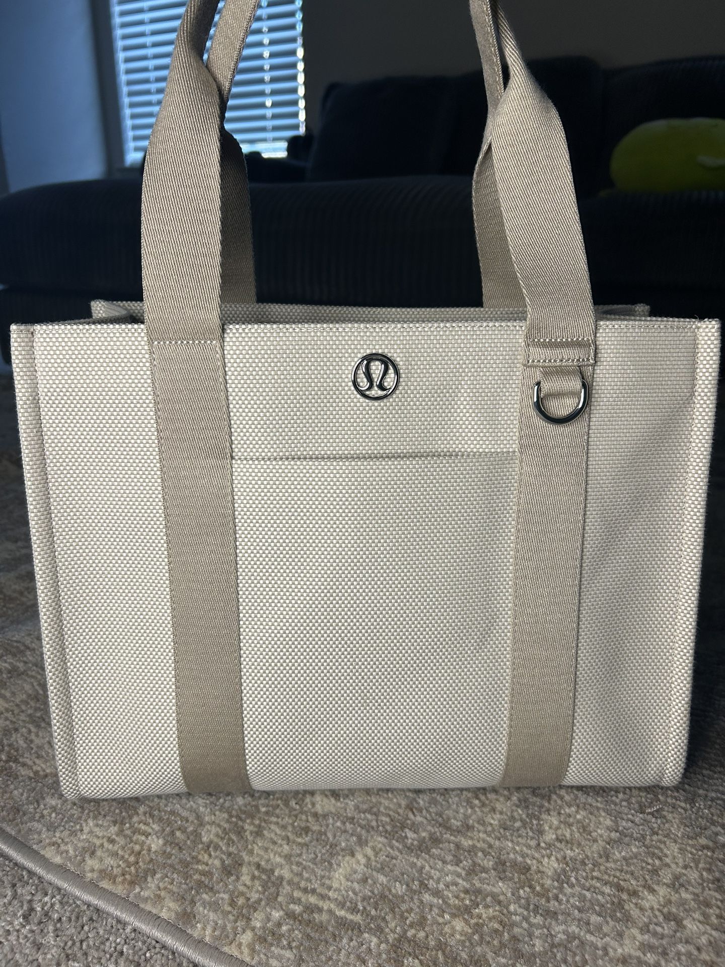 LULULEMON Two Tone Canvas Tote Bag 10L - www.tovelucka.dk LULULEMON Two Tone Canvas Tote Bag 10L - www.tovelucka.dk