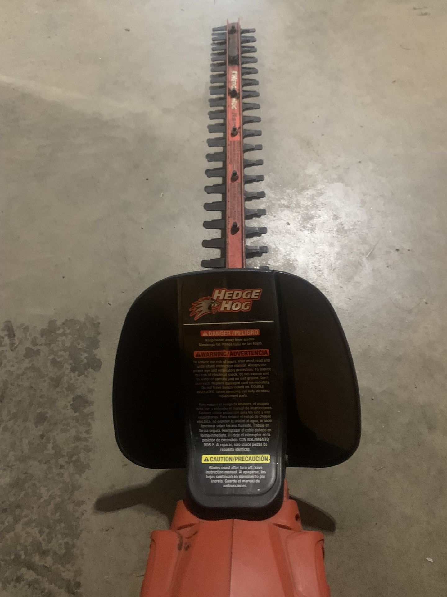 Electric Hedge Trimmers