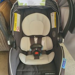 Graco car seat