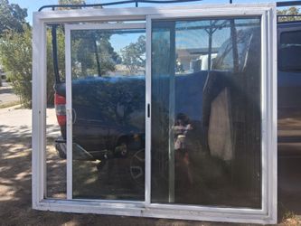 Sliding Door