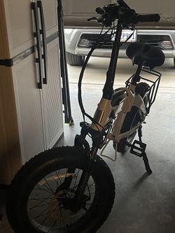 Aventon Sinch folding e-bike