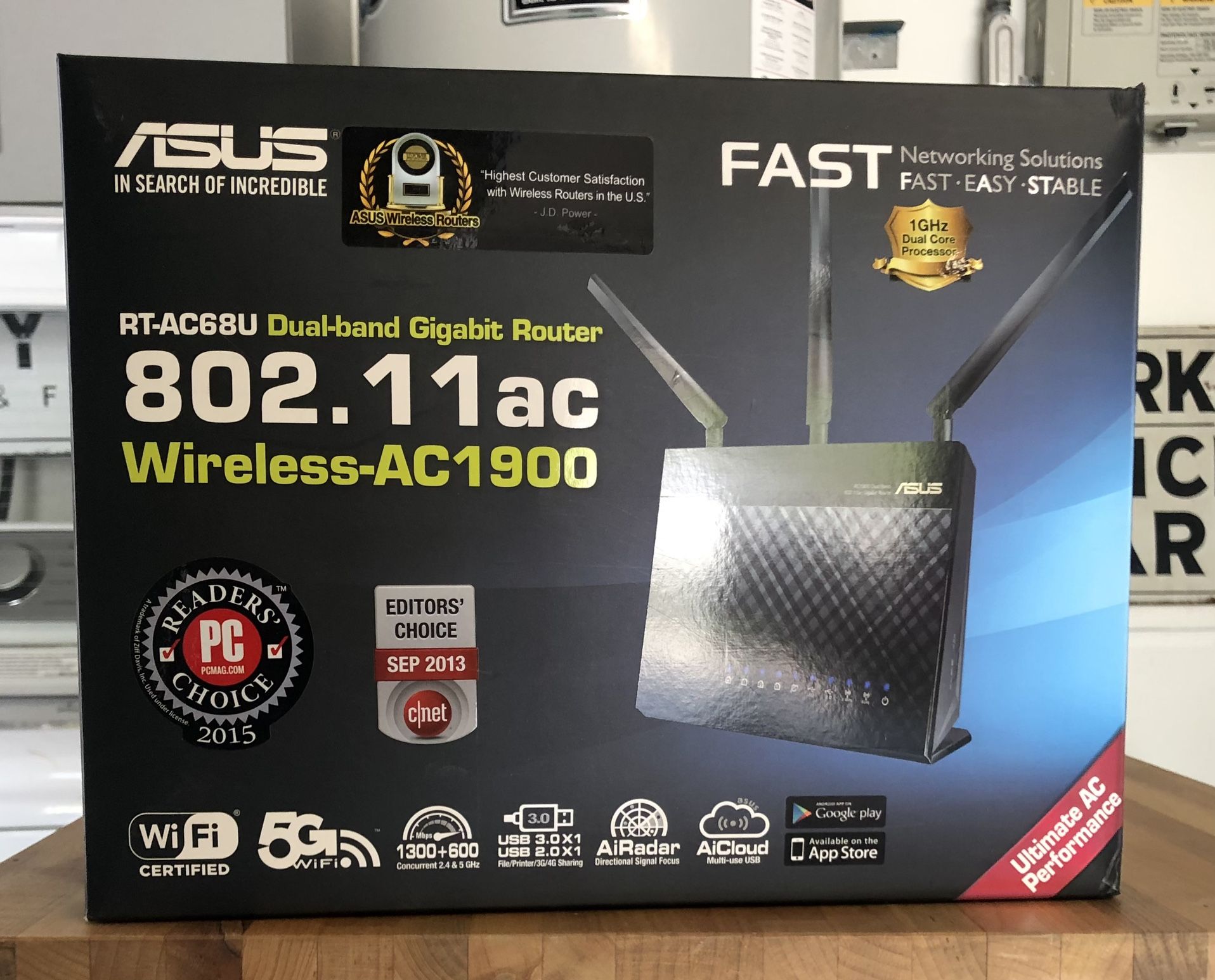 ASUS AC 1900 Wifi Router