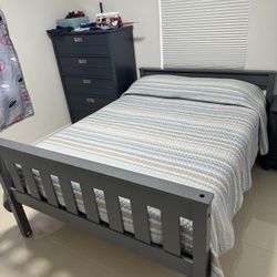Kids Full bedroom Set with Bed, Mattress, Chest And 1 Nightstand