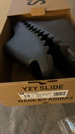 Yeezy Slides Black $70 Sz 13