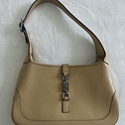 Leather bag