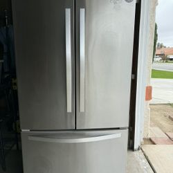 Whirlpool Fridge Great Condition 