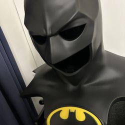 Batman Cowl Statue