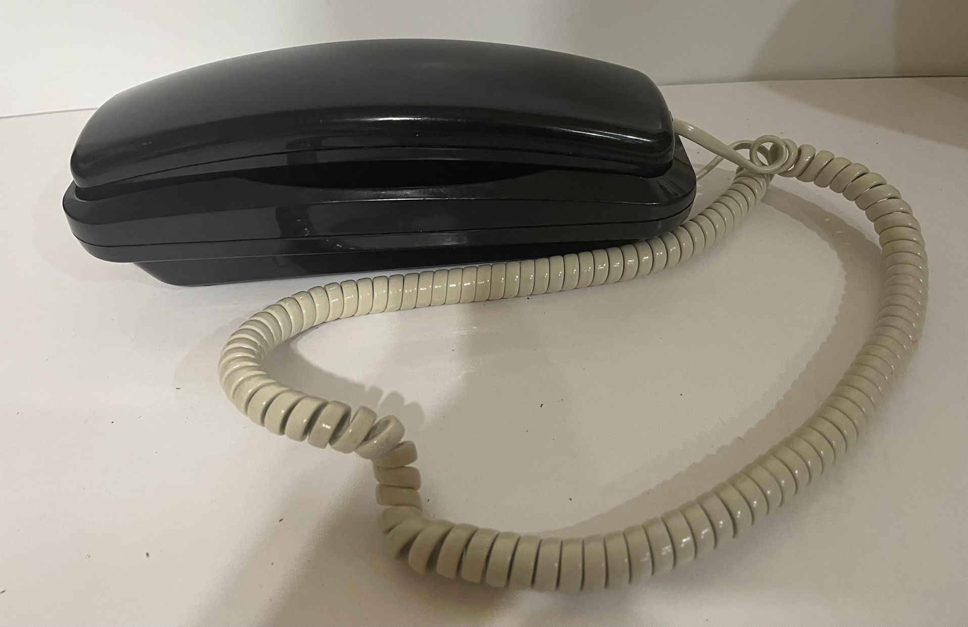 BELL PHONE-BLACK/SLIMLINE -NORTHWESTERN BELL #58000