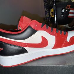 Jordan 1 Low