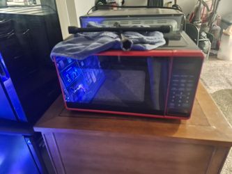 Microwave & Small Oven