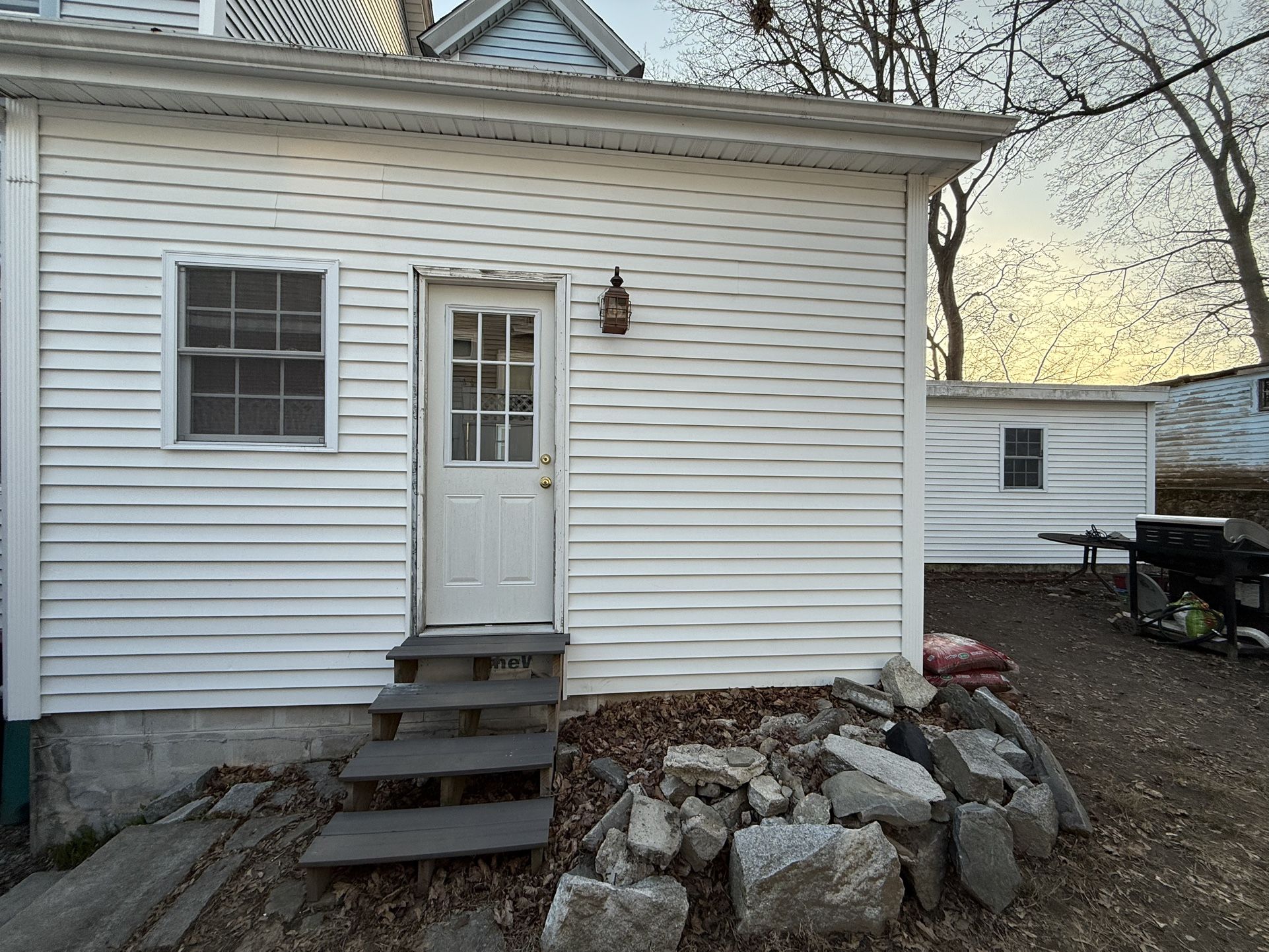 Vinyl Siding by Market Square