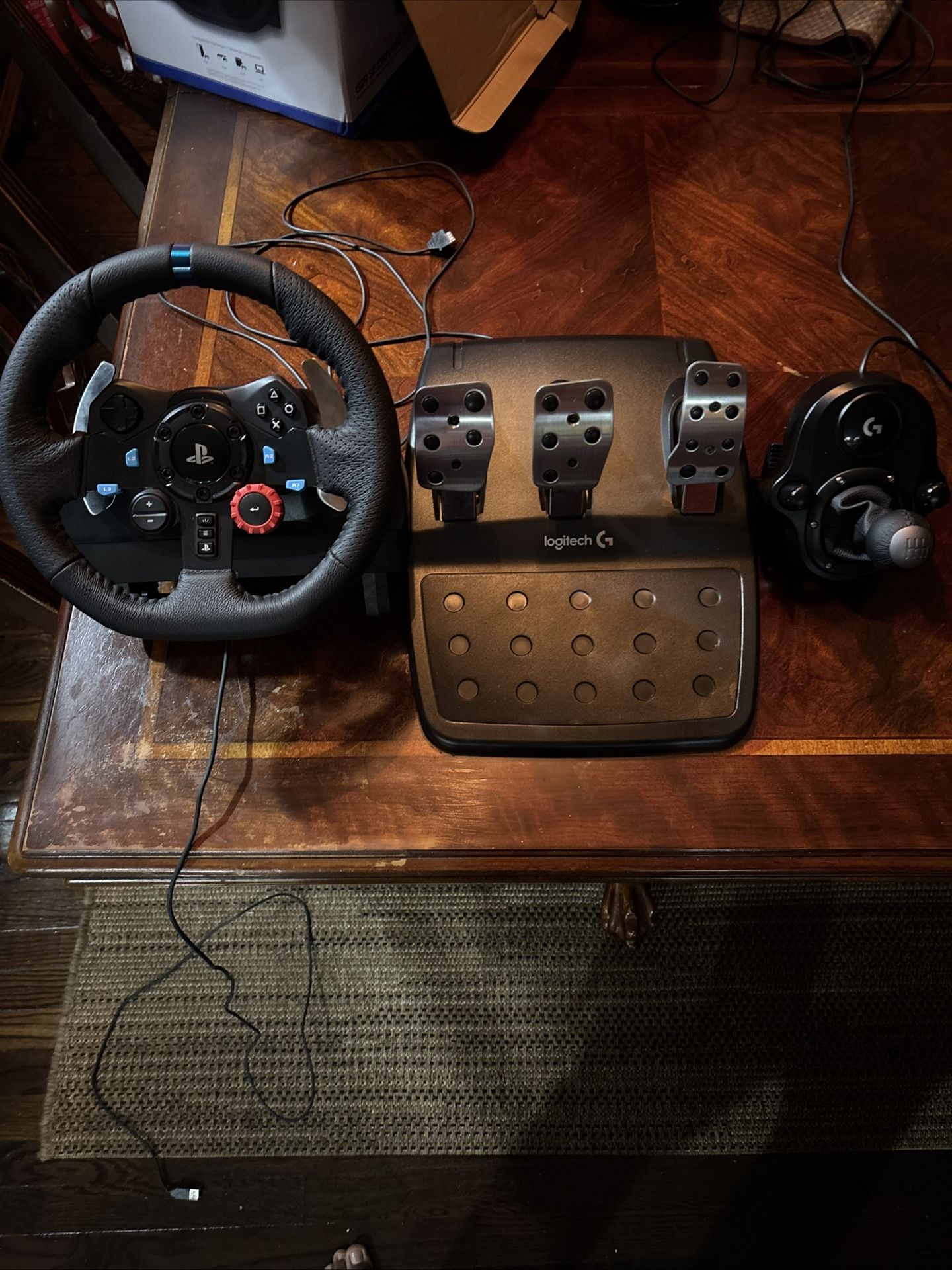 Logitech g29 steering wheel plus shifter