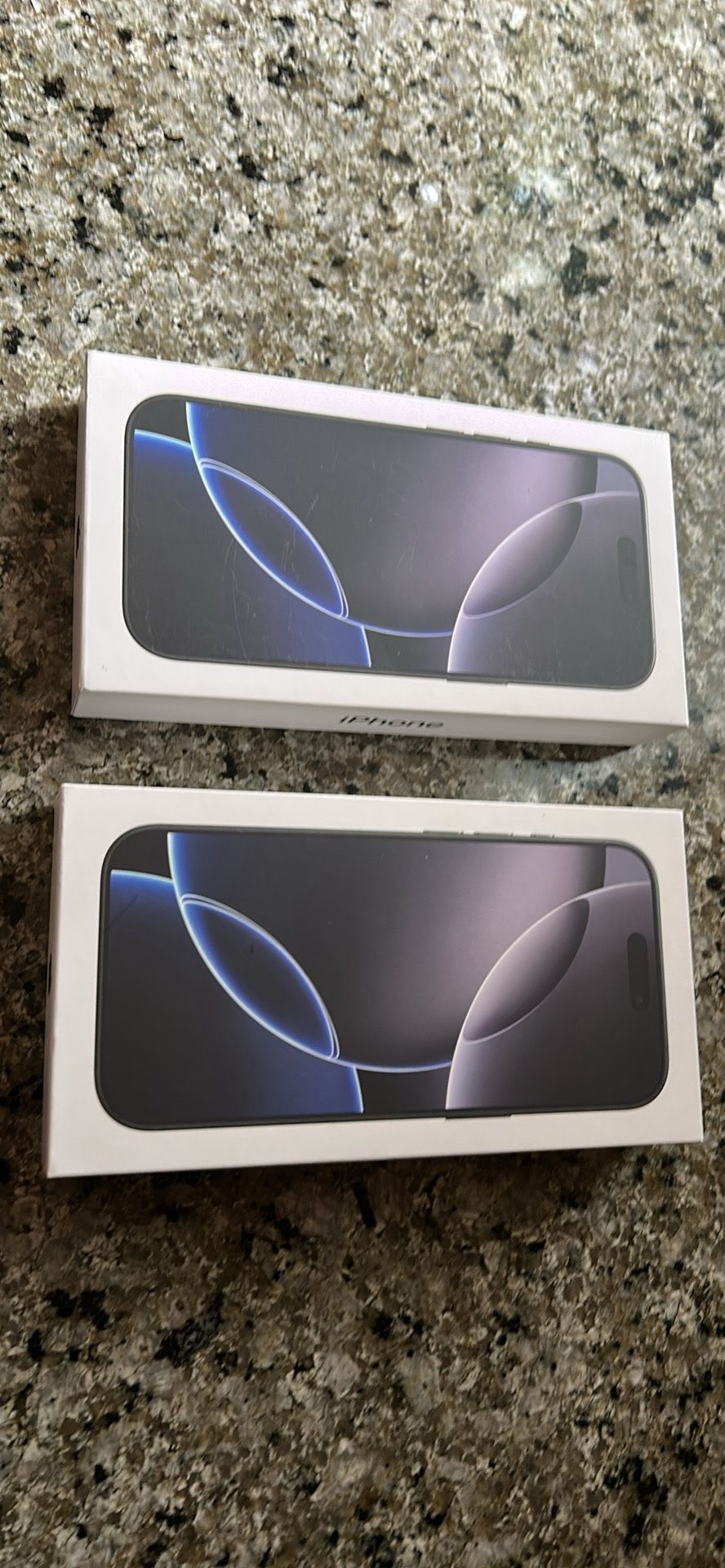 IPhone 16 Pro 128gb Black / White Sealed EACH
