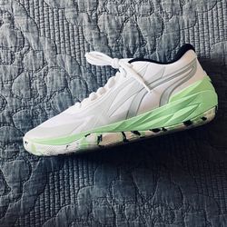 Men’s Puma Lamelo Lows Size 12