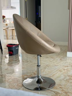 Modern Beige Swivel Accent Chair – Adjustable Height