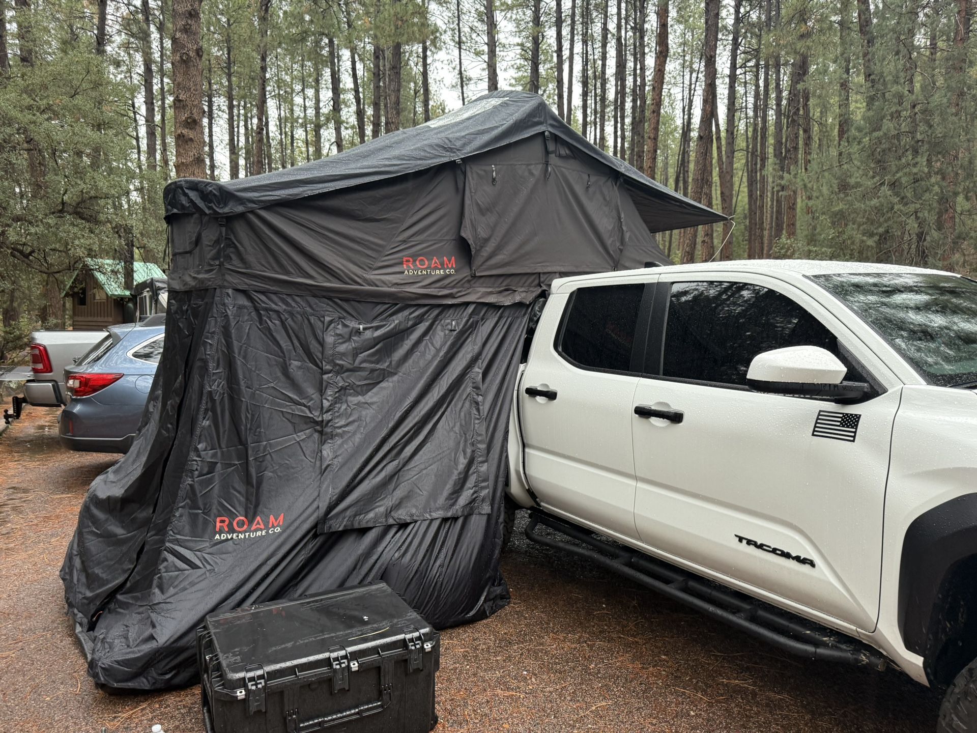 Roam vagabond Roof Top Tent