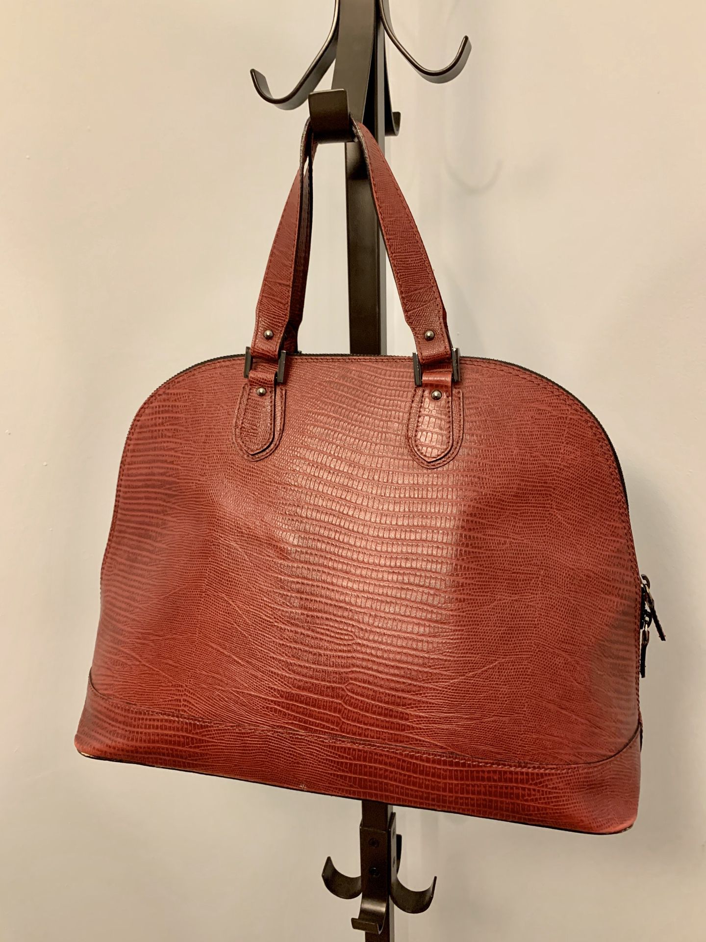 Made in Italy, Vittoria Napoli Italian Leather Handbag