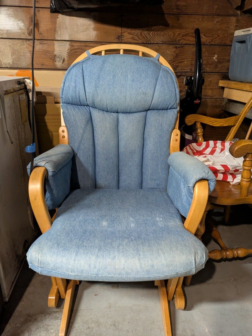 Rocker with Ottoman