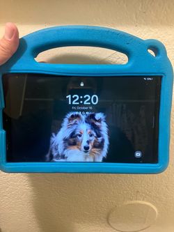 Samsung Galaxy Tablet A7 lite 32 GB w/protective case